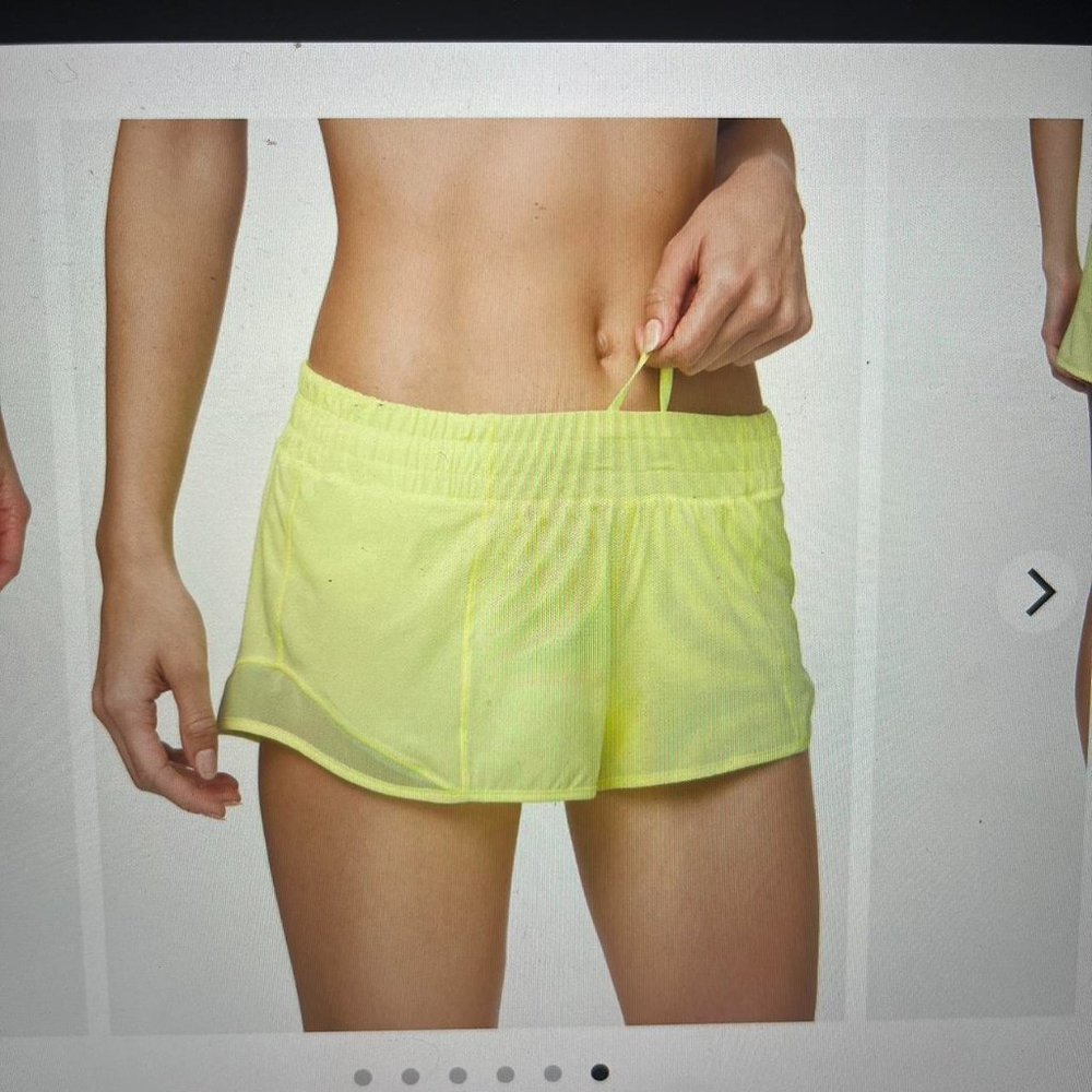 FLORID FLASH LULULEMON 2.5” HOTTY HOT SHORTS - Picture 5 of 7